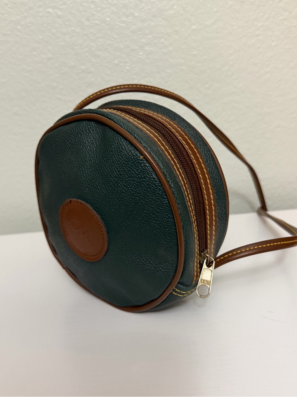 Vintage Classiques Green Leather Round Canteen Crossbody Bag Pebble Grain